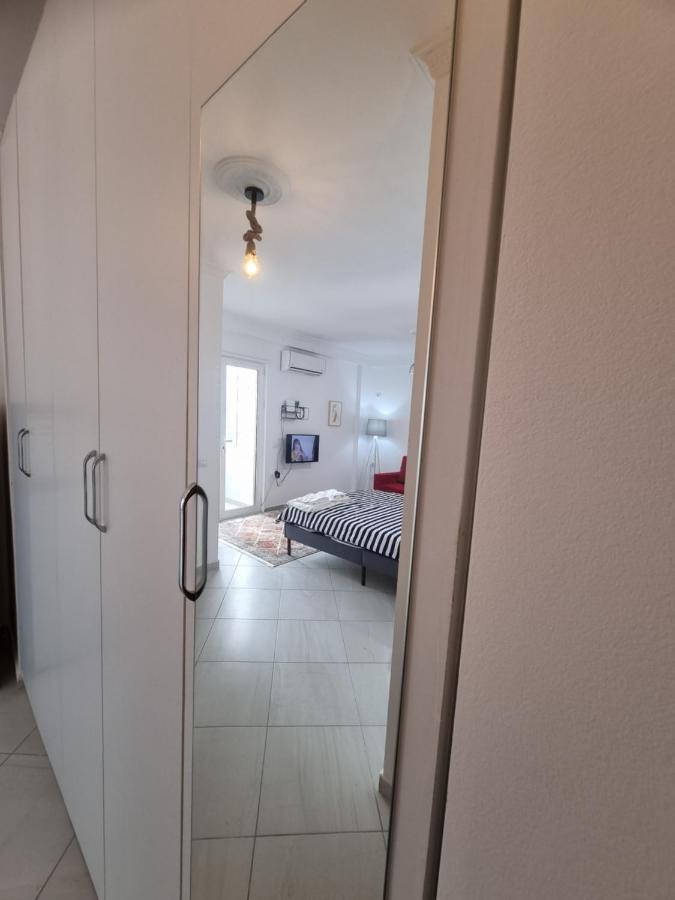 New Modern Studio In Central Tirana Apartment Exterior foto